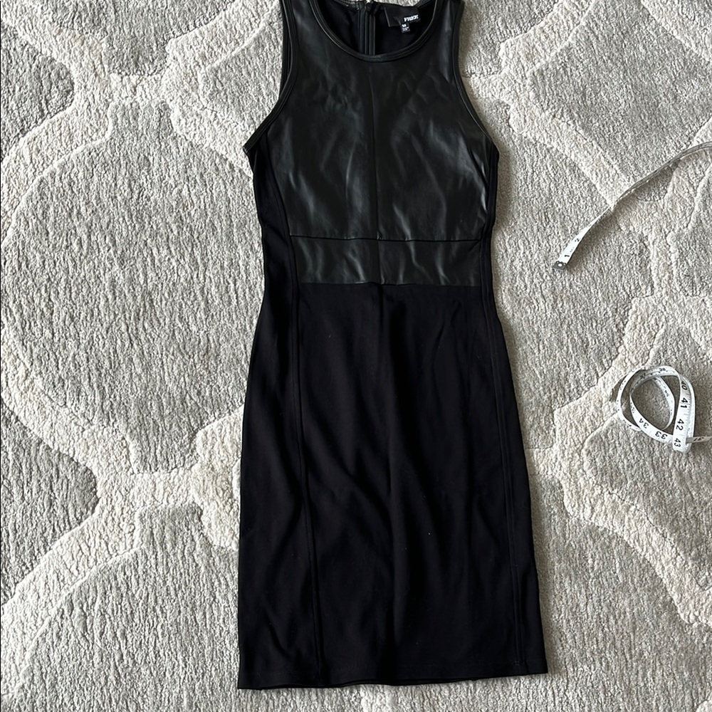 NWOT Wilfred Free Sheath Dress